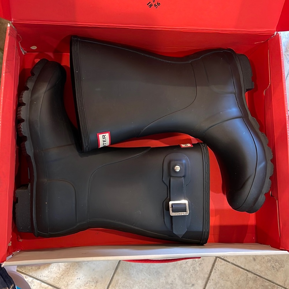 Black Hunter Boots